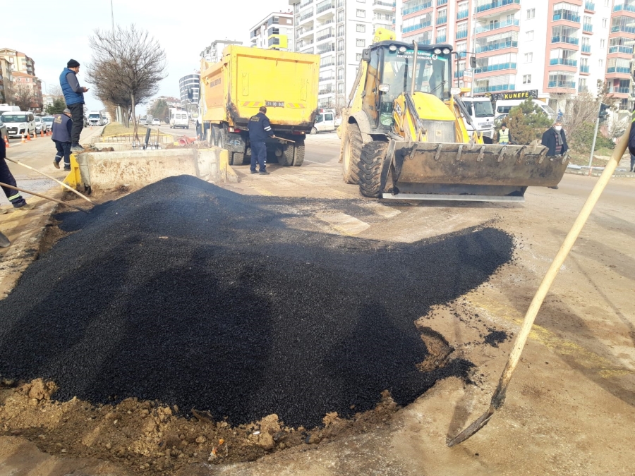 KIRIKKALE BELEDİYESİ ÇALIŞMALARINI ARALIKSIZ SÜRDÜRÜYOR