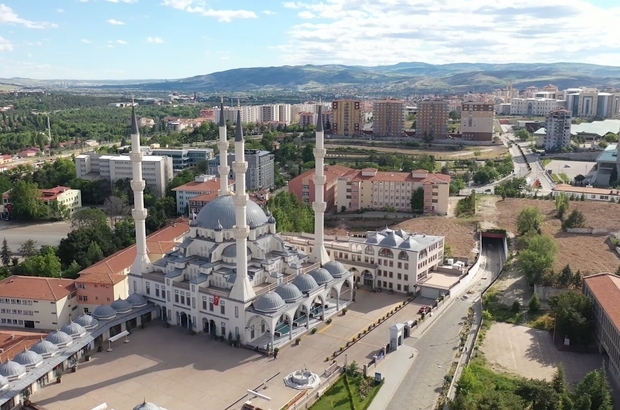1 AYDA 312 KONUT SATILDI 