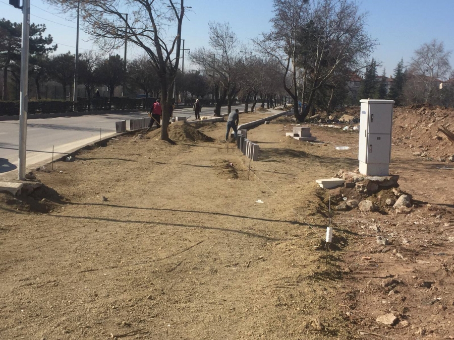 MİLLET BULVARI,  YÜRÜYÜŞ YOLU ÇALIŞMASI SÜRÜYOR