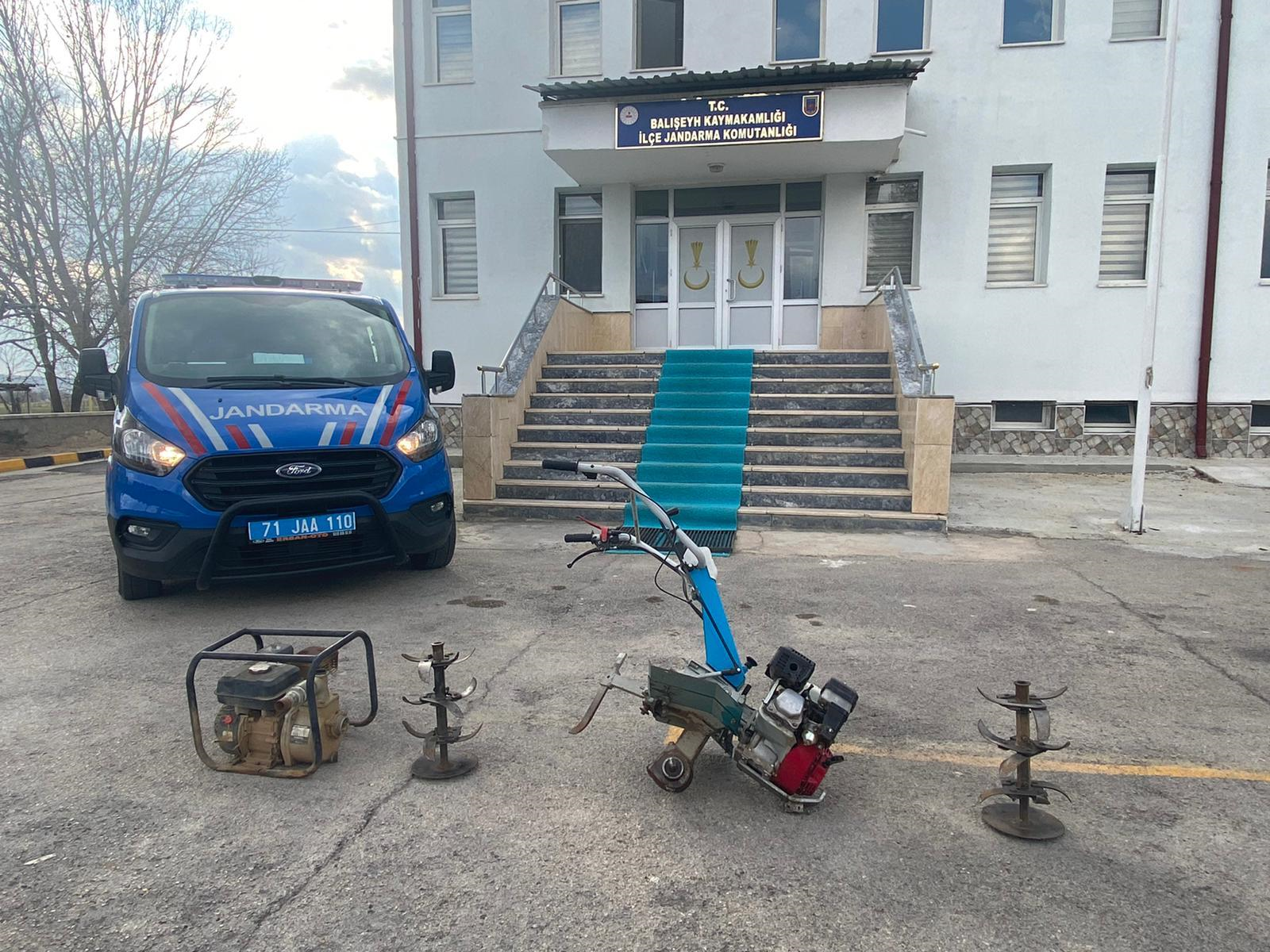 HIRSIZLIK ZANLISI YAKALANDI 