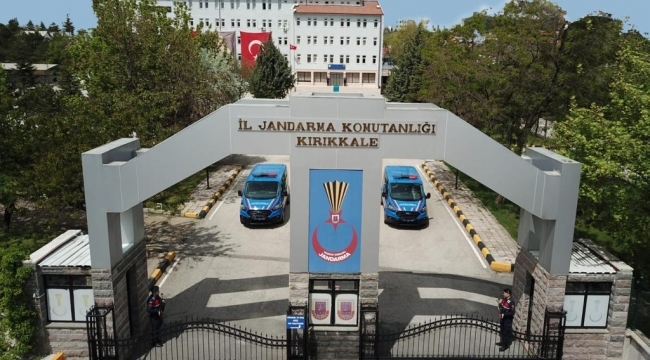 HAYVAN HIRSIZLARI YAKALANDI 