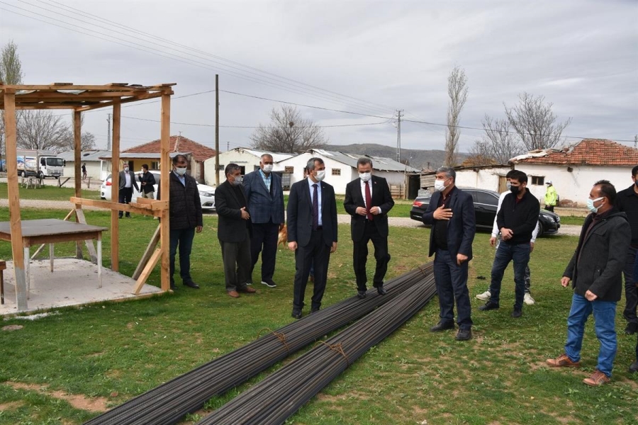 VALİ SEZER KUR’AN KURSUNDA İNCELEMELERDE BULUNDU 