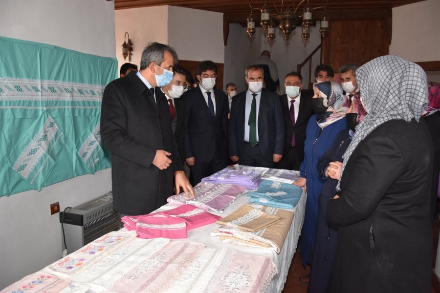 VALİ YUNUS SEZER’DEN DELİCE İLÇESİNE ZİYARET