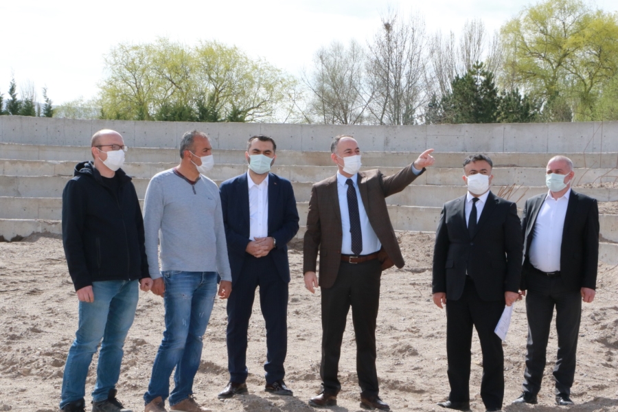 MİLLET BAHÇESİNDE ÇALIŞMALAR SÜRÜYOR 