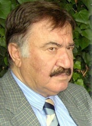 HALİL TİRYAKİ İHTİYAÇ SAHİBİ AİLELERİN YANINDA 
