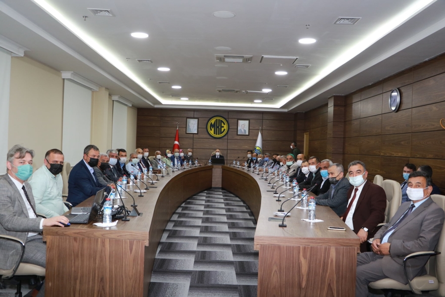 KIRIKKALE BELEDİYESİ ASFALTTA ATAĞA KALKIYOR