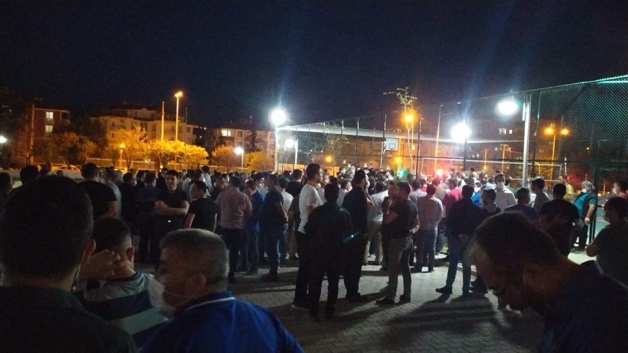 CHP’Lİ ÖNAL, MKEK’DE ÇALIŞAN İŞÇİLER İLE BİR ARAYA GELDİ 