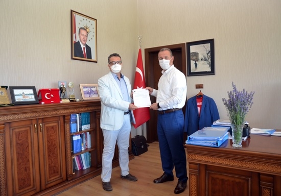 DEKANLIĞA AKGÜNGÖR VEKALET EDECEK 
