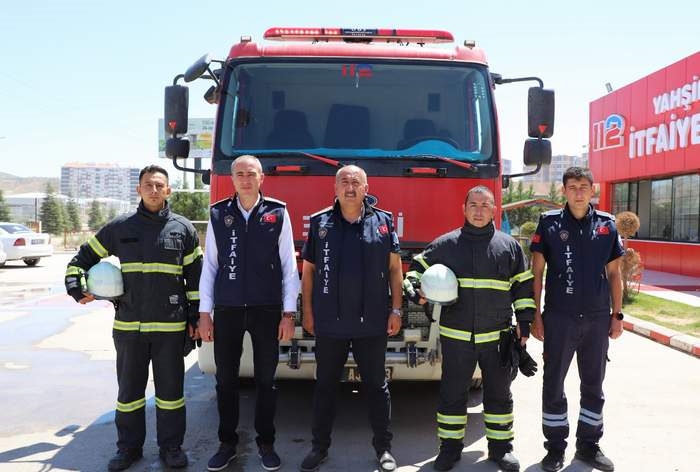 Yahşihan itfaiyesi destek için Osmaniye yolunda