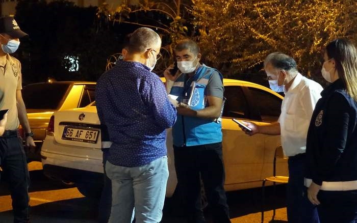 Temaslı yolcuya ceza yazıldı 