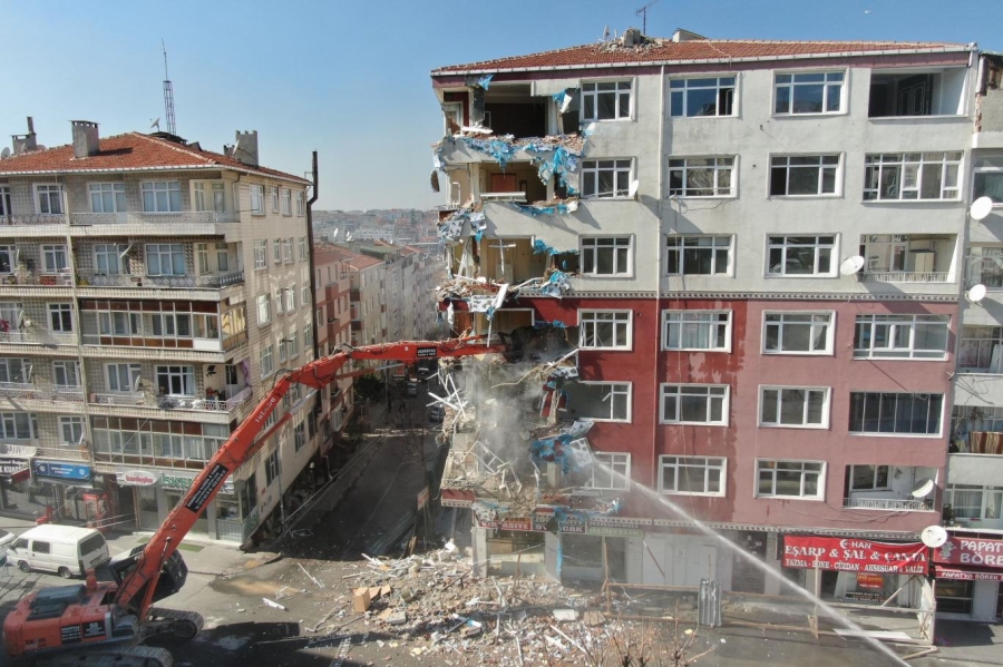 Kentsel dönüşüm ile riskli binalar yenilenecek 