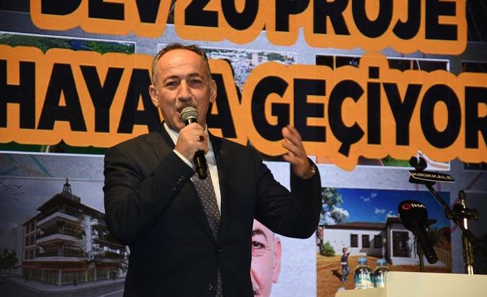 Saygılı, 20 dev projenin tanıtımını yaptı 