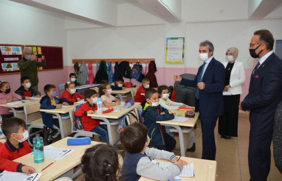 Öğrencileri geleceğe hazırlıyoruz 