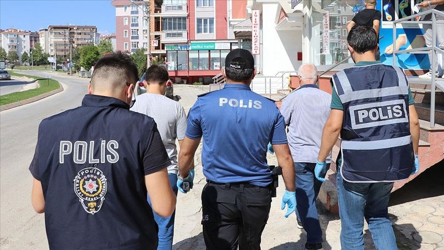 Bütün okulların önlerinde güvenlik artırıldı 