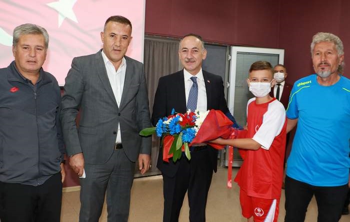 Saygılı: “Şampiyonluk için size güveniyoruz” 