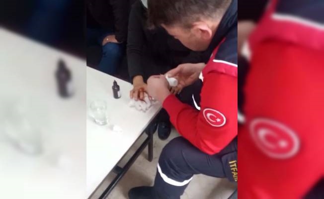 Parmağına yüzük sıkıştı yardıma itfaiye koştu 