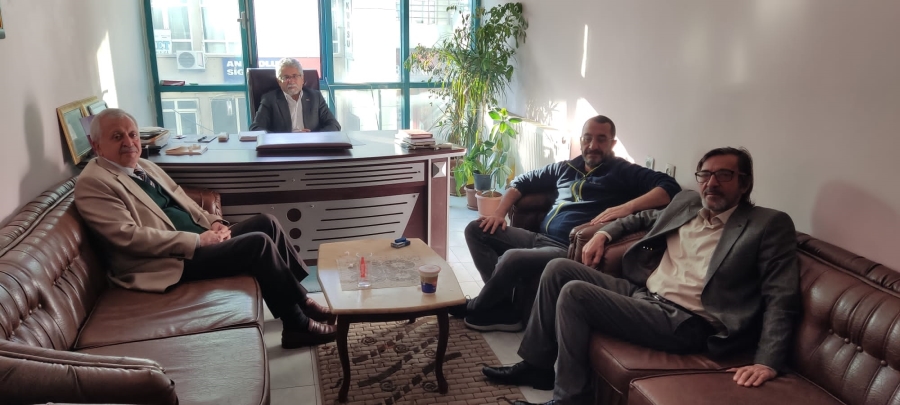 23. Dönem Ak Parti Kırıkkale Milletvekili Av. Turan Kıratlı gazetemizi ziyaret etti.