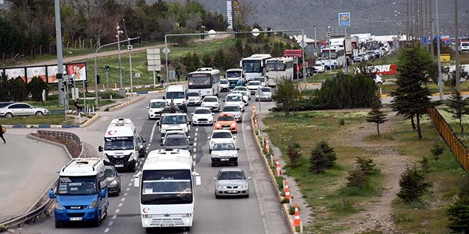 TATİLDE KIRIKKALE’DEN 414 BİN ARAÇ GEÇTİ
