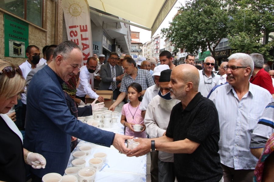 Kırıkkale Belediyesinden Aşure İkramı