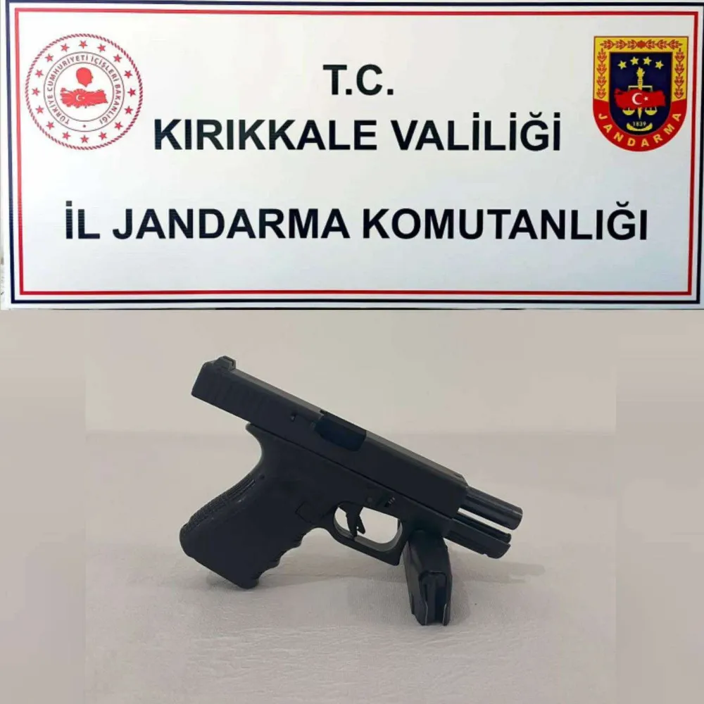 1 Adet Ruhsatsız GLOCK 19 Marka Tabanca Yakalandı