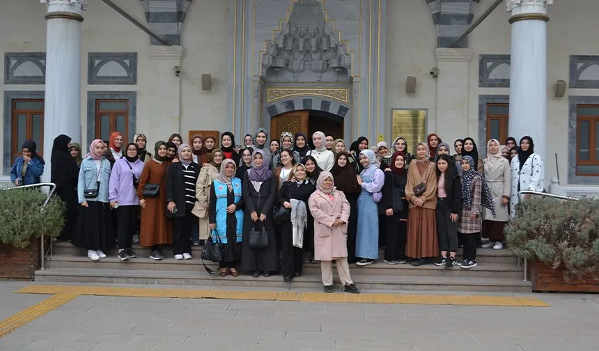 Kırıkkale’de üniversite öğrencileri kahvaltıda buluştu 