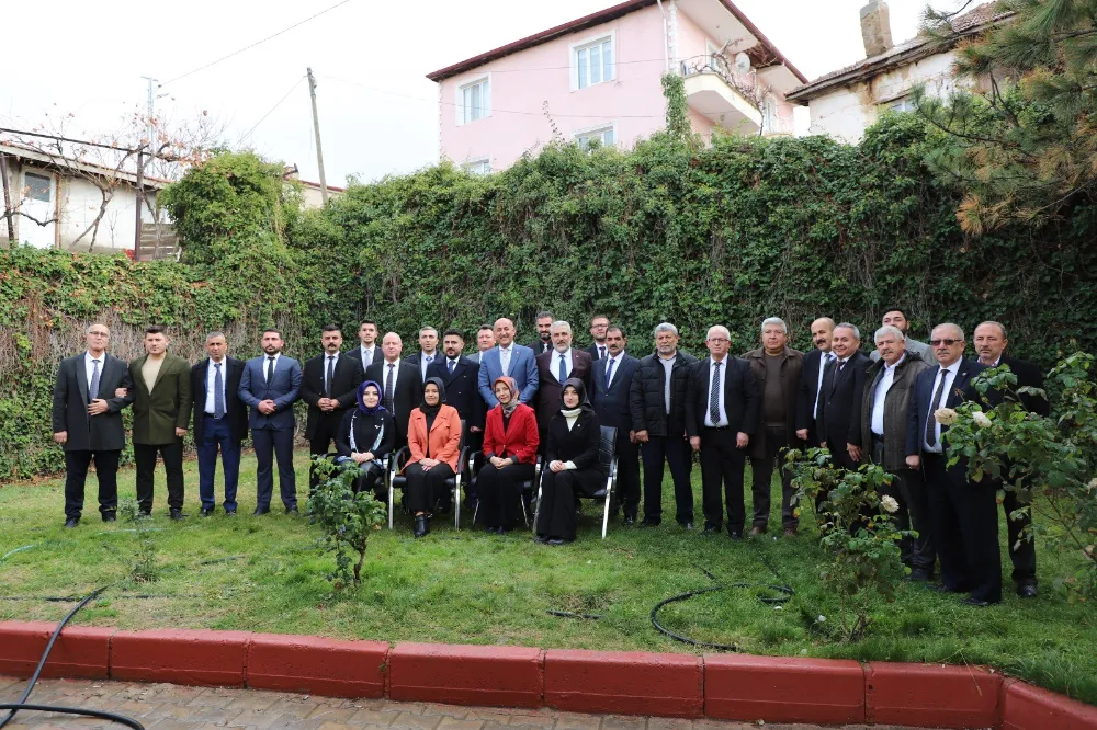 Osman Türkyılmaz, belediye ve il genel meclis üyeleriyle seçime hazır