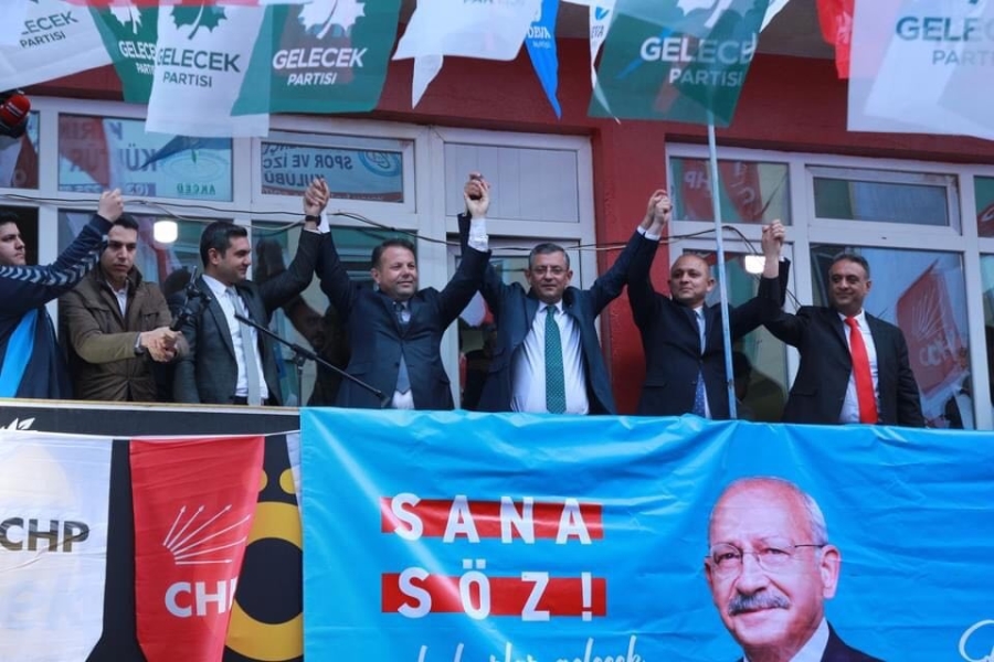 Özer;