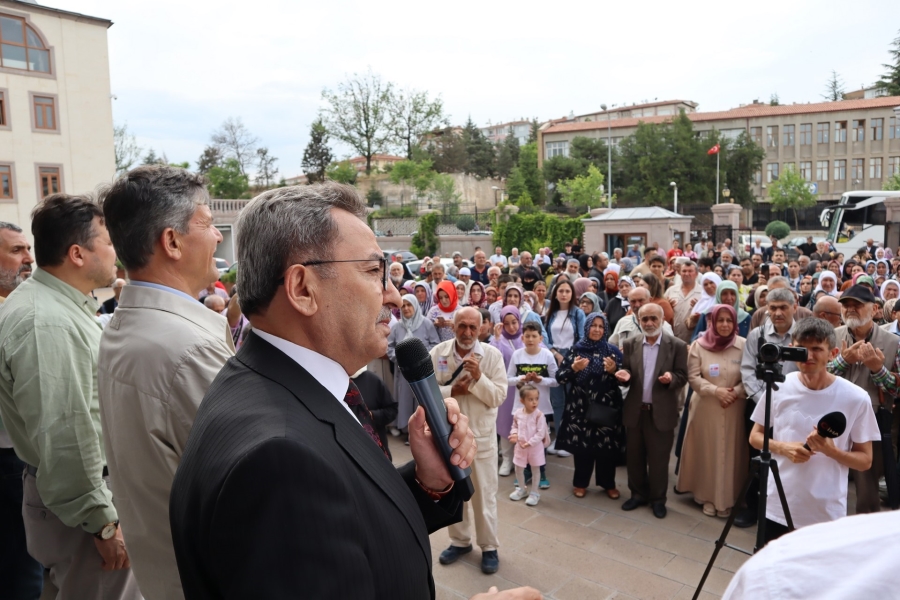 Kırıkkale’den 2. hacı kafilesi dualarla uğurlandı