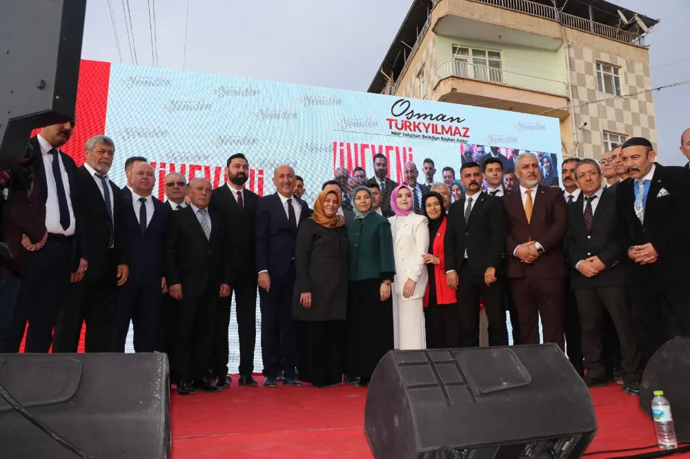 Türkyılmaz’dan Miting Gibi Seçim Bürosu Açılışı