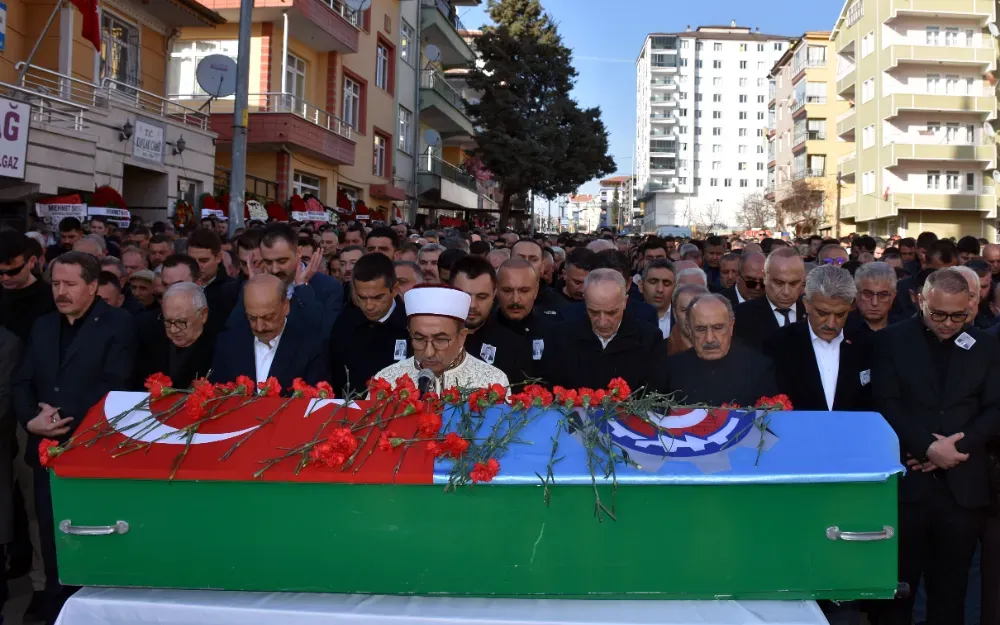 KAVLAK SON YOLCULUĞUNA UĞURLANDI