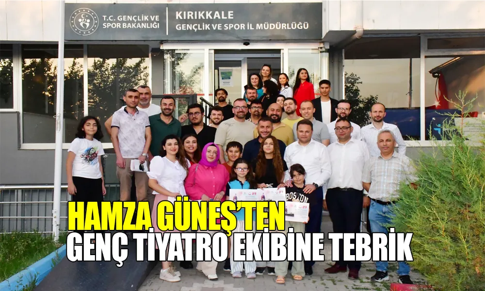 Gençlerden Anlamlı Tiyatro Gösterisi