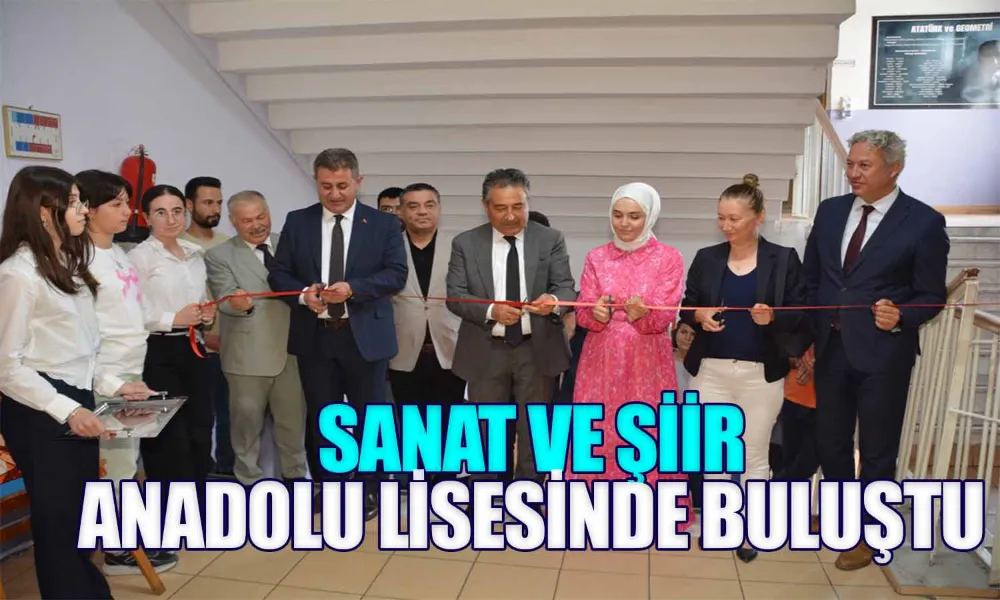 Öğrencilerden Resim ve Şiirlerle Yıl Sonuna Anlamlı Veda