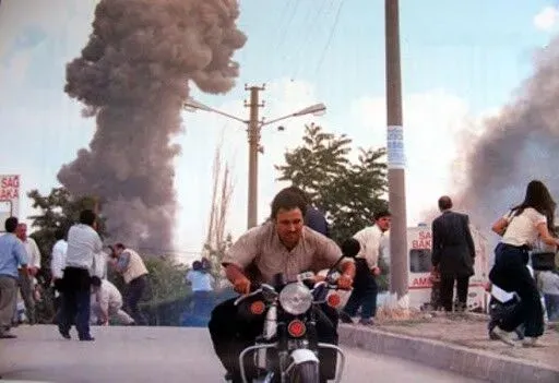 Yıllar Geçti, Acısı Geçmedi