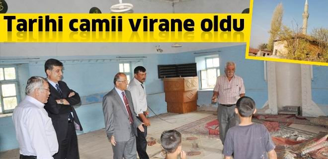 Tarihi cami virane oldu