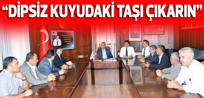Dipsiz kuyudaki taşı çıkarın