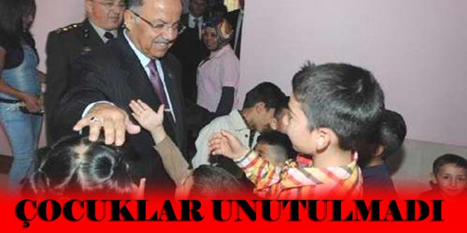 Kimsesiz çocuklarla bayram