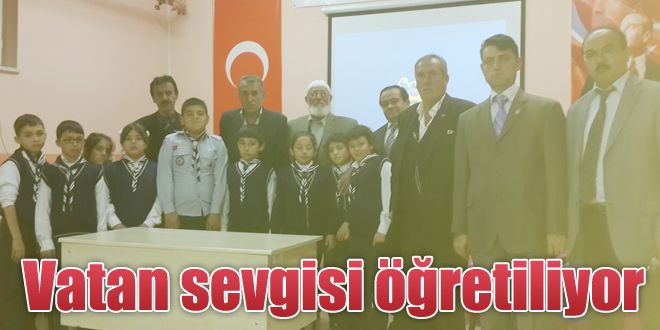 Öğrencilere vatan sevgisi öğretiliyor 