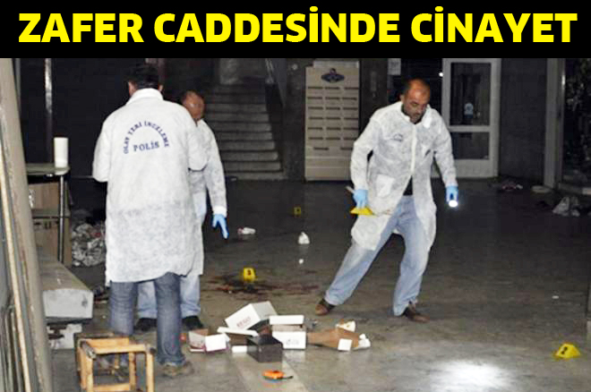Caddede bıçaklı düello 