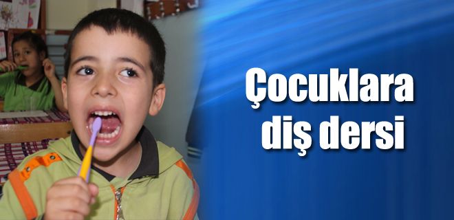 Çocuklara diş dersi