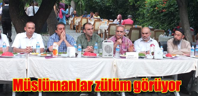 Müslümanlar zülüm görüyor 