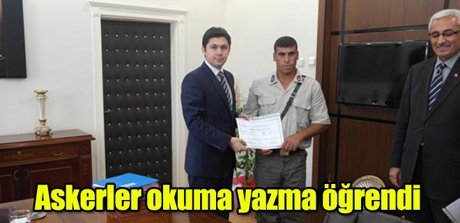 Askerler okuma yazma öğrendi 