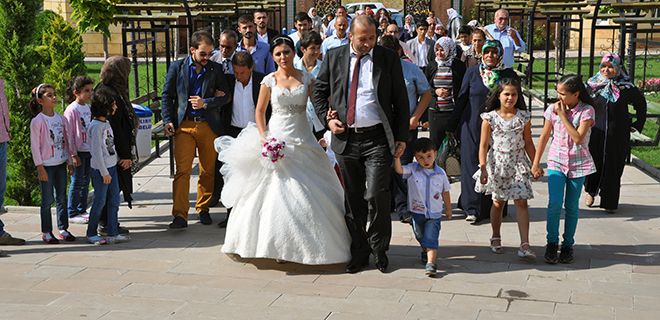 Kutluca ailesinin mutlu günü