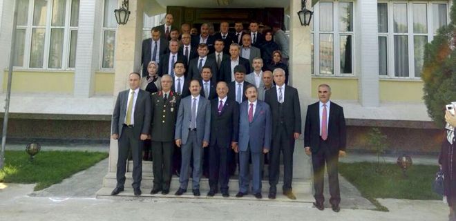 Mutlu bir bayram geçirdik