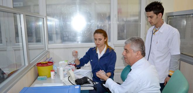 Din görevlilerinden anlamlı bağış