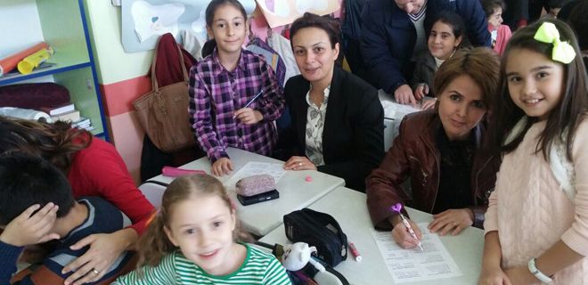 Ailelerimizle birlikte okuyoruz