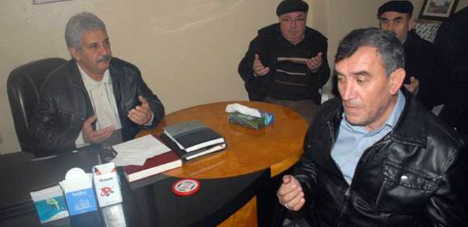 Yılmaz, aşure ikram etti