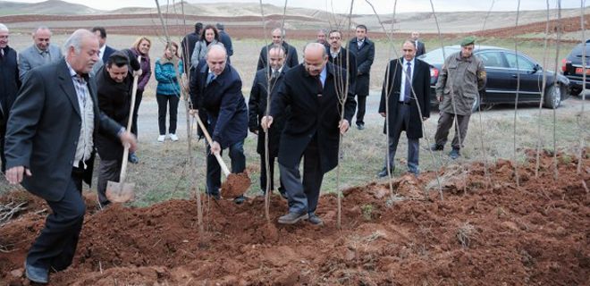 Devlet olarak vatandaşa hizmet etmek görevimiz