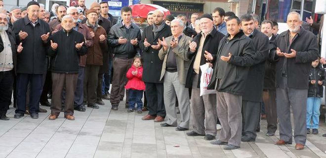 Vesile Turizm ilk kafilesini Umreye gönderdi
