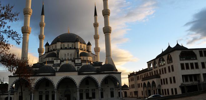 Gaziantep Müftülüğünden Nur Camiine 263 Bin Lira