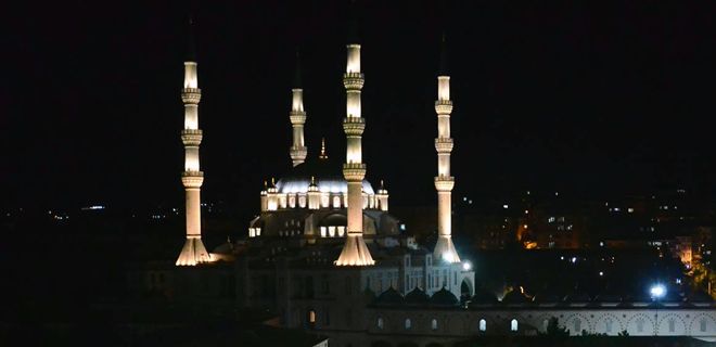 Nur Camimiz tamam gibi